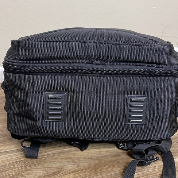 Royal Mountain backpack/Black - Picture 5 of 6